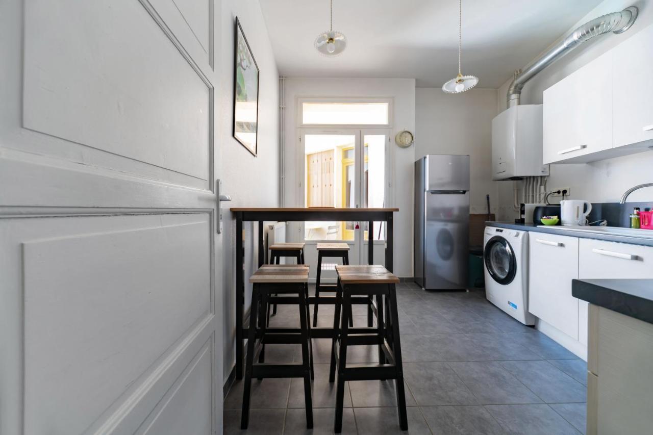 Le Belfort - Grand Appartement Avec Terrasse Et Parking Prive Vichy Exterior photo